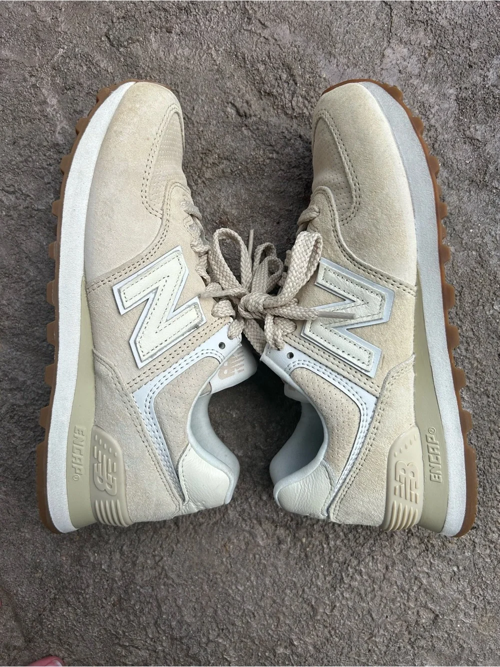 New Balance 574 Sneaker Beige & White ‎  Womens 6.5 / Mens 5